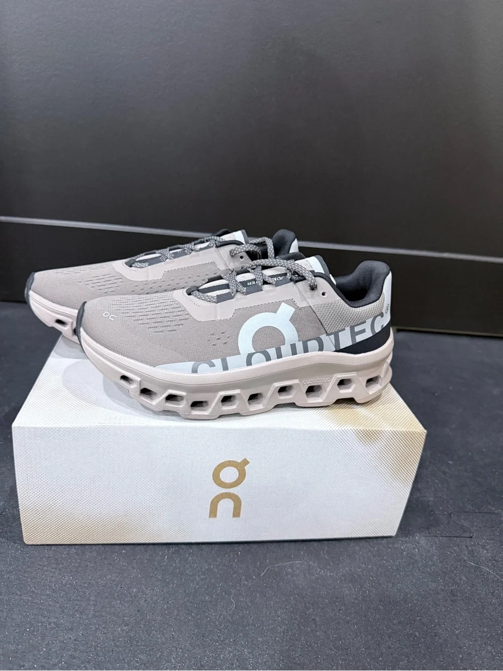 On Running Men's Athletic Shoes in Light Gray with Black Lining
